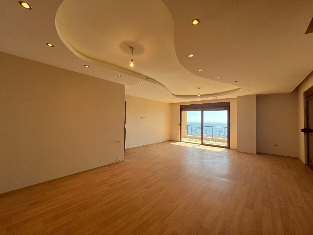 Spacious duplex on the 5th floor, with beautiful sea and city views, Center - Foto 5